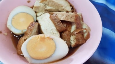 เต้าหู้ทอดต้มพะโล้