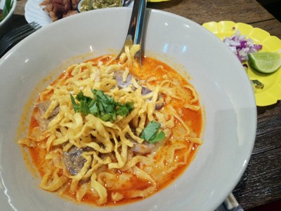 ข้าวซอยเนื้อ