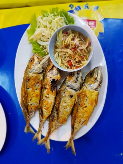 ปลาทูทอดน้ำปลา