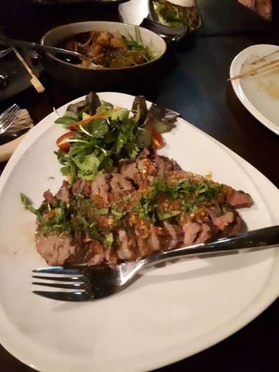 เนื้อมะนาว