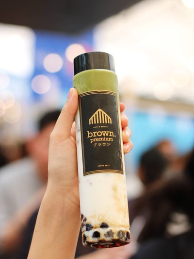 เมนูของร้าน Brown Café นิมมานเหมินท์ ซอย 9