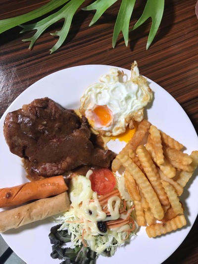 สเต็กยกนิ้วพิเศษ