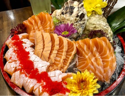 SASHIMI SALMON