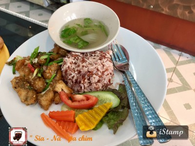ปลาผัดพริกกระเทียม