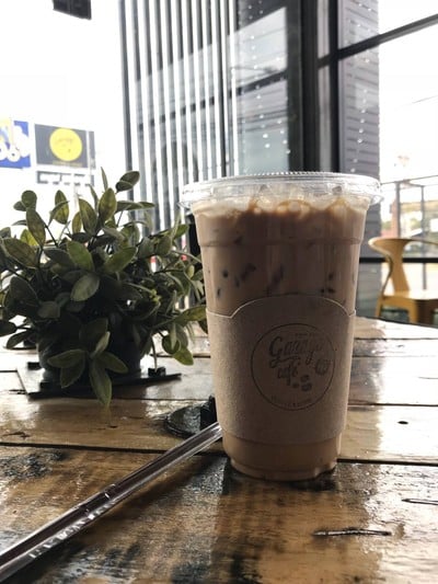 garage café (การาจ คาเฟ่) garage café (การาจ คาเฟ่)