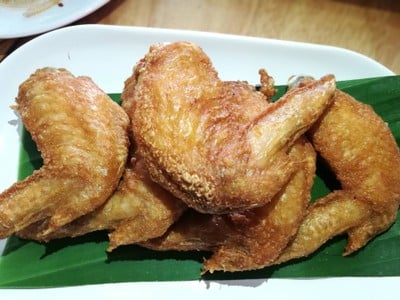 อาหาร หรือ เครื่องดื่ม