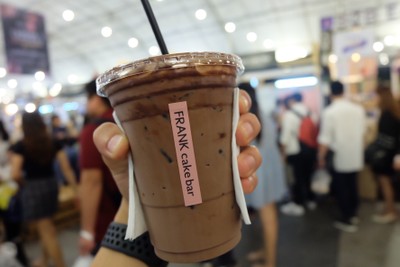 เมนูของร้าน Frank Cake Bar