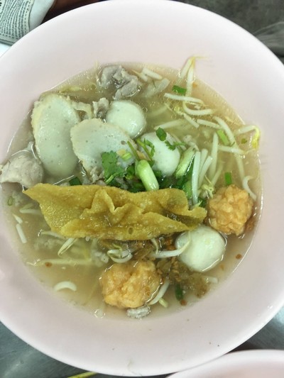 เกาเหลาน้ำ