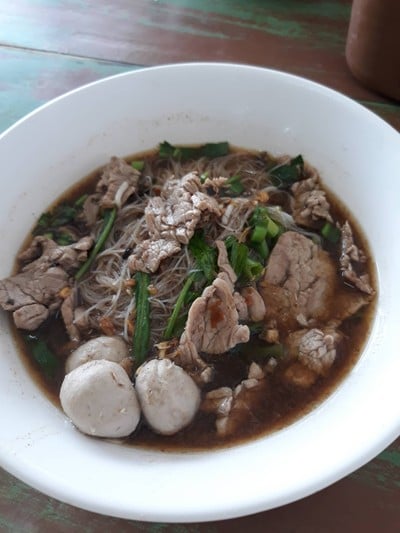 ก๋วยเตี๋ยวเนื้อสด