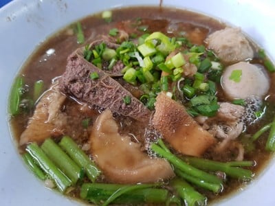 เมนูของร้าน เนื้อตุ๋นเอกโอชา