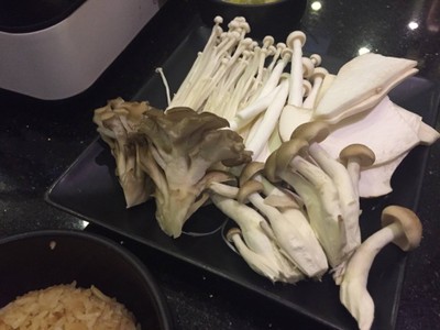 เห็ดออรินจิ เห็ดเข็มทอง เห็ดชิตาเกะ เห็ดไมตาเกะ