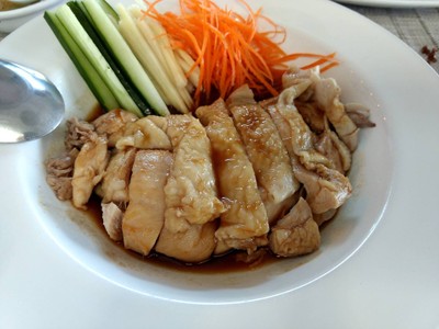 ไก่ต้มสิงคโปร์