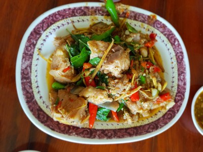 ปลาคังผัดฉ่า