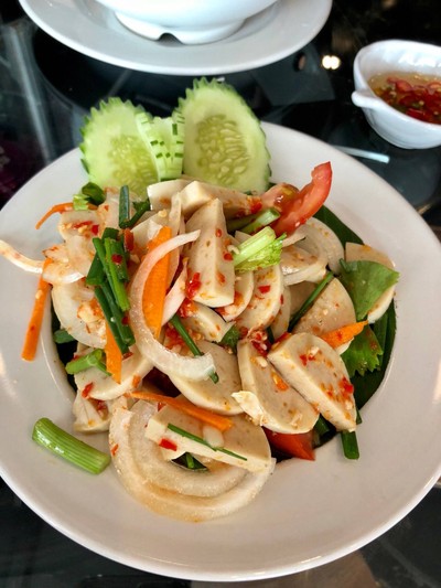 ยำหมูยอ