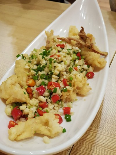 ปลาหมึกผัดพริกเกลือ