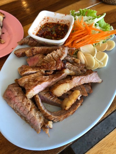 เนื้อย่าง