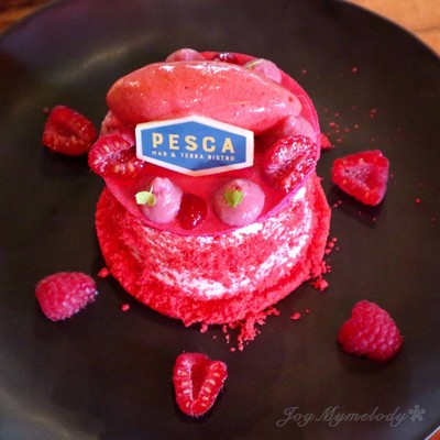 Floating Island Raspberry