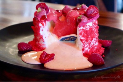 Floating Island Raspberry