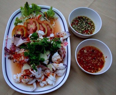 อาหาร หรือ เครื่องดื่ม