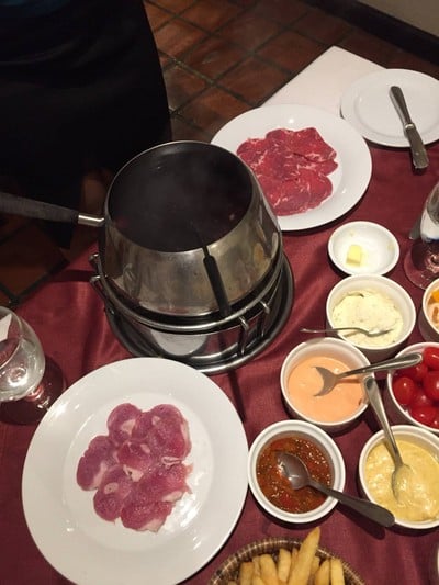 ฟองดูไวน์