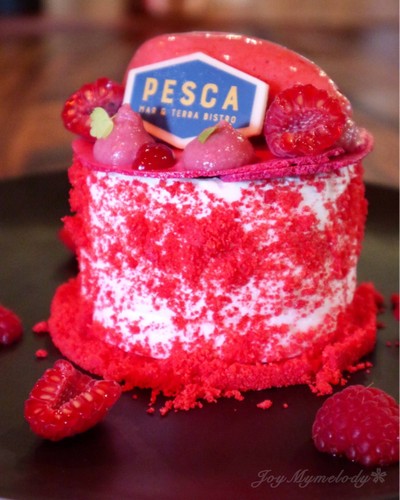 Floating Island Raspberry