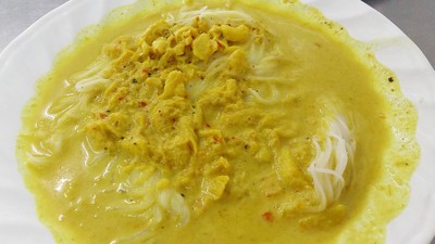 ขนมจีนน้ำยาปู