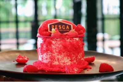 Floating Island Raspberry