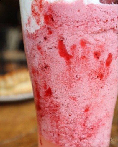 Pointe Fruit Smoothies