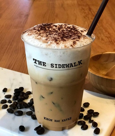 The Sidewalk by Khon Rak Kafae (เดอะ ไซด์วอล์ค โดย คนรักกาแฟ) โรงแรมตวันนา The Sidewalk by Khon Rak Kafae (เดอะ ไซด์วอล์ค โดย คนรักกาแฟ) โรงแรมตวันนา