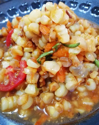 ส้มตำข้าวโพดข้าวเหนียว