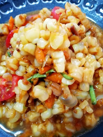 ส้มตำข้าวโพดข้าวเหนียว