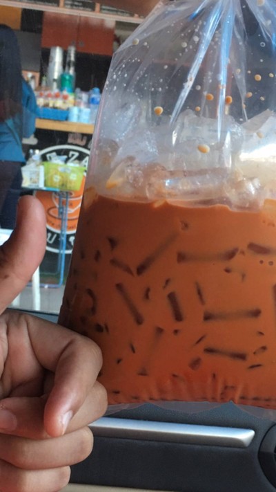 ชานมเย็น