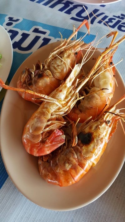 ร้านทะเลทองกุ้งเผา @แหลมโพธิ์ คูเต่า