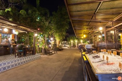 บรรยากาศ ท่าจีนชมจันทร์