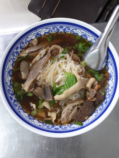 กิตติก๋วยเตี๋ยวเป็ด ภูเก็ต สามกอง