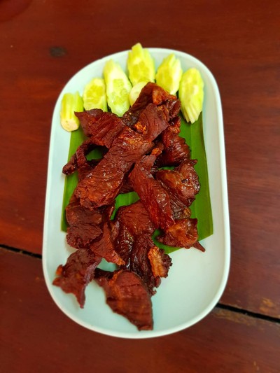 เนื้อทอดแดดเดียว