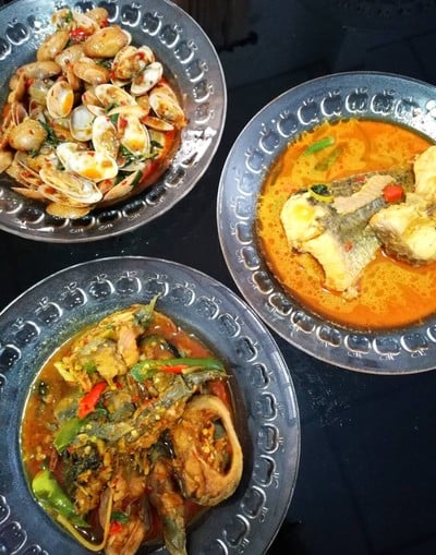 เมนูของร้าน สำราญโภชนา อตก.