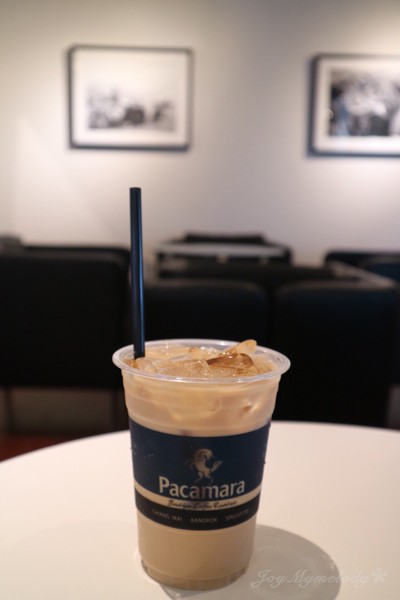 ICED CAFE LATTE