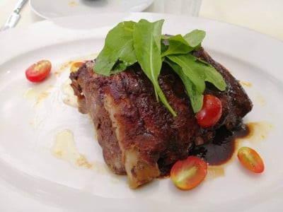 เมนูของร้าน The Basil Mediterranean Restaurant