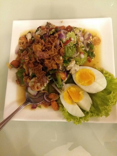 ยำมะเขือ