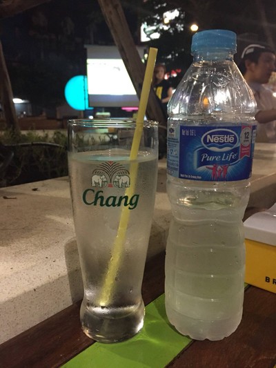 น้ำดื่ม