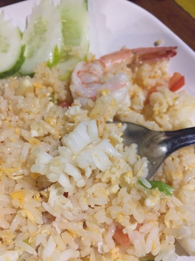 ข้าวผัดทะเล