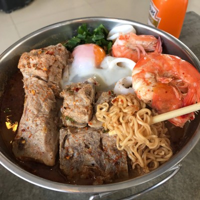 ไอติมหม้อไฟยศเส สุราษฎร์ธานี