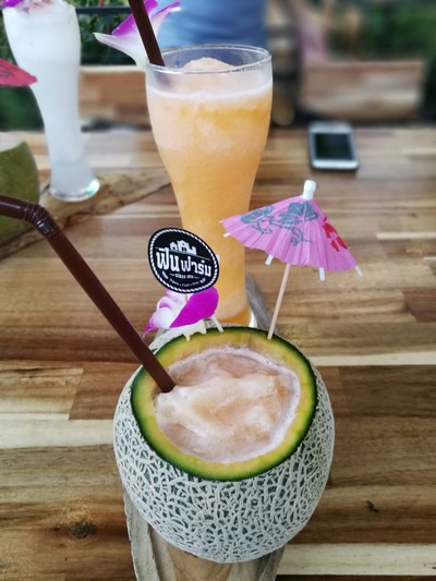 น้ำเมล่อน