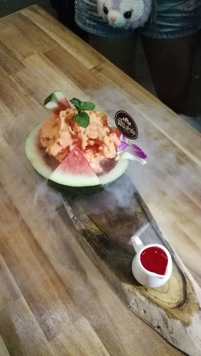Water Melon liquid nitrogen ice cream