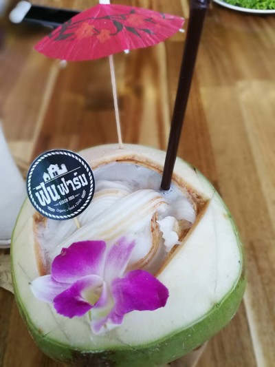 น้ำมะพร้าว