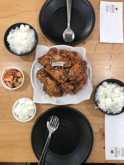 เมนูของร้าน หมูกรอบด้ง