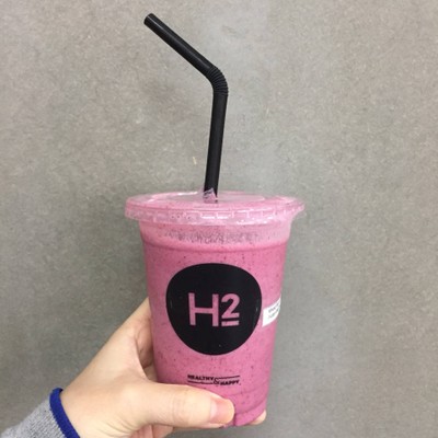 เมนูของร้าน H2 Healthy&Happy Warehouse 26