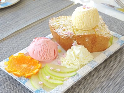 HONEY TOAST
