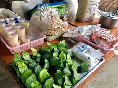 อาหาร หรือ เครื่องดื่ม